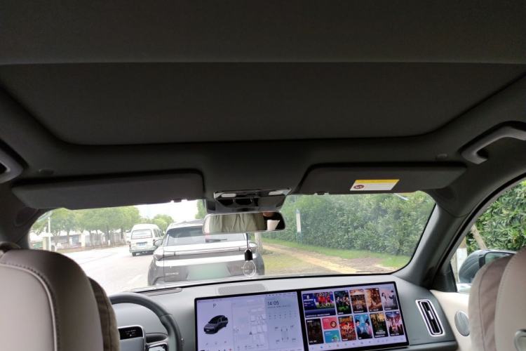 Used Li Auto L8 2023 Pro Model Headliner