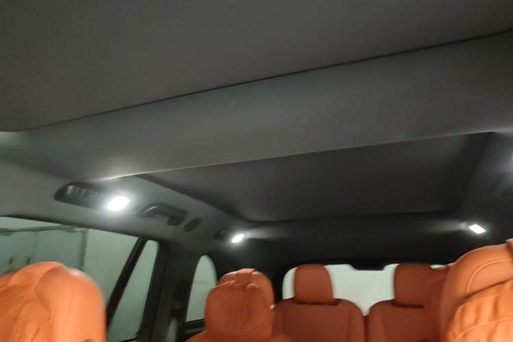 Used Li Auto L8 2023 Air model Headliner
