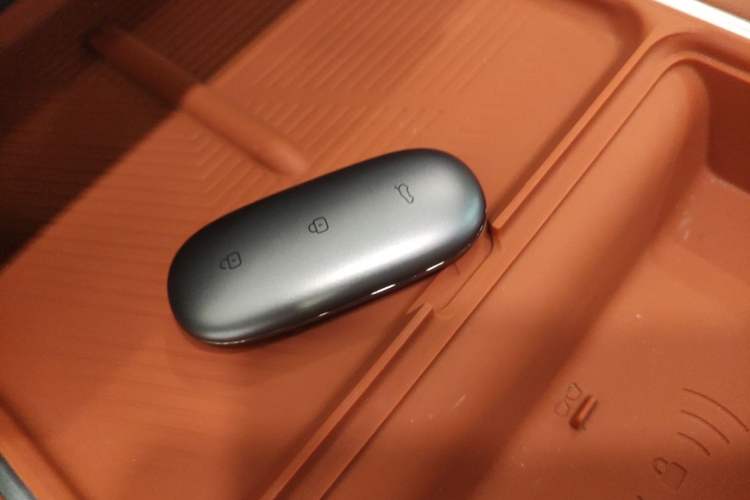 Used Li Auto L8 2023 Air model Interior 1