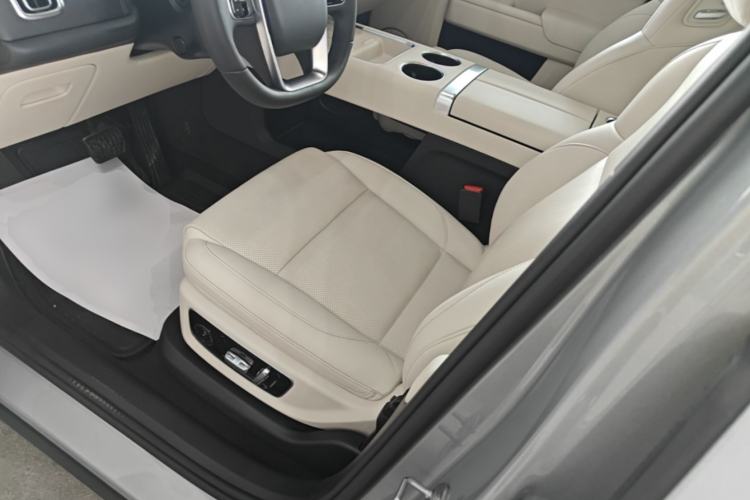 Used Li Auto L8 2023 Pro Model Left Front Seat