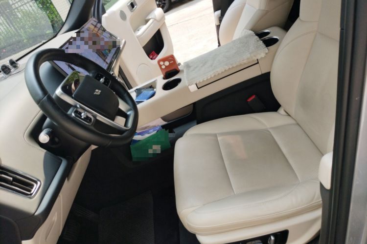 Used Li Auto L8 2023 Pro Model Left Front Seat