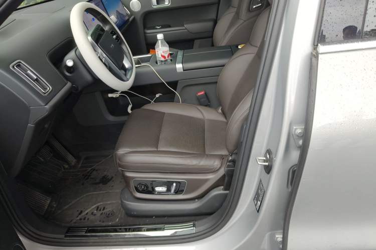 Used Li Auto L8 2023 Pro Model Left Front Seat
