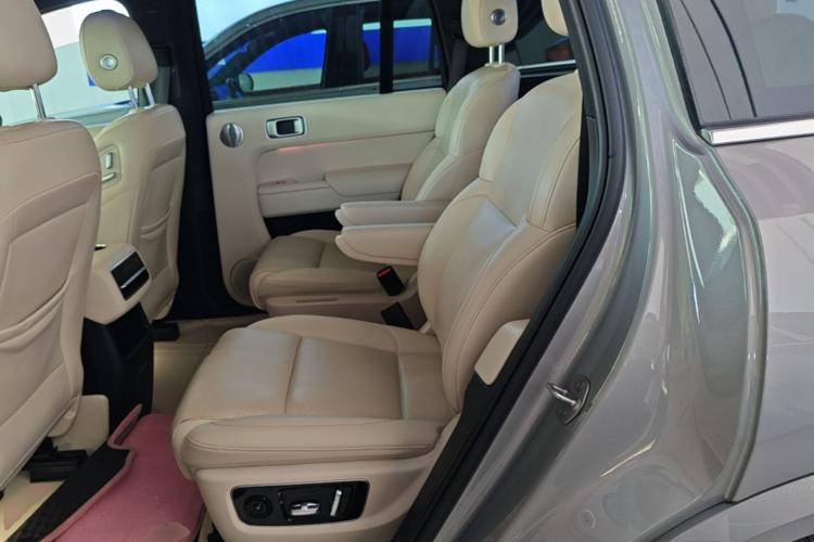 Used Li Auto L8 2023 Pro Model Left Rear Seat