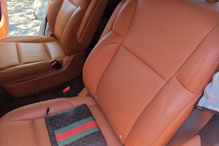 Used Li Auto L8 2023 Pro Model Left Rear Seat
