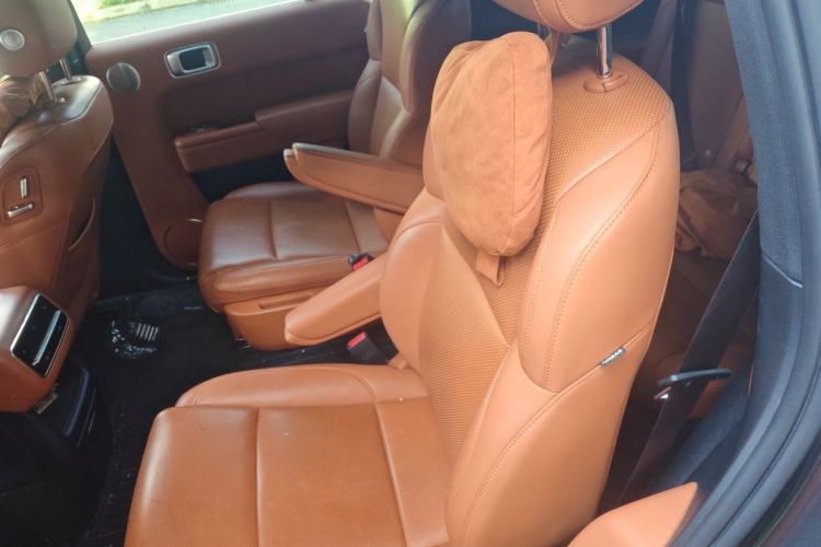 Used Li Auto L8 2023 Pro Model Left Rear Seat