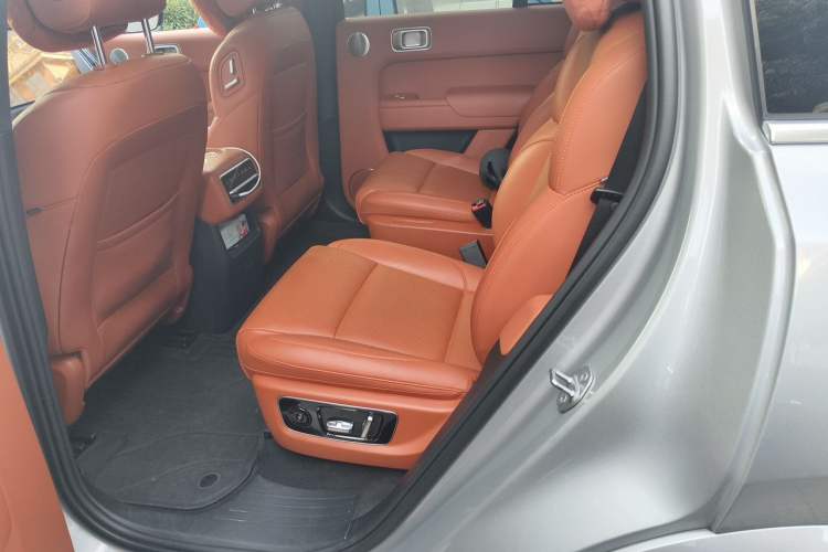 Used Li Auto L8 2023 Max model Left Rear Seat