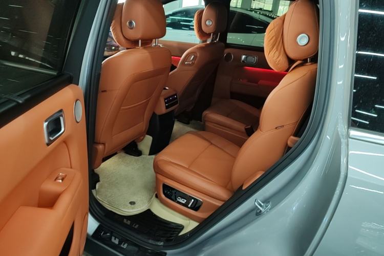 Used Li Auto L8 2023 Pro Model Left Rear Seat