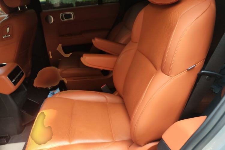 Used Li Auto L8 2023 Pro Model Left Rear Seat
