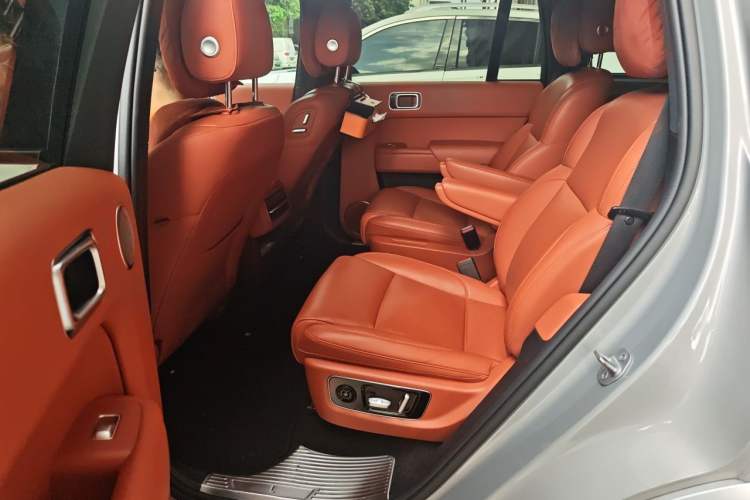 Used Li Auto L8 2023 Pro Model Left Rear Seat