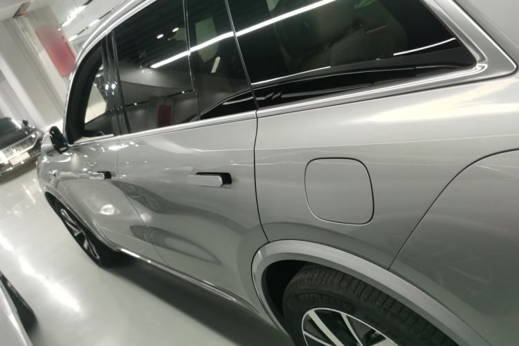 Used Li Auto L8 2023 Air model Left Side