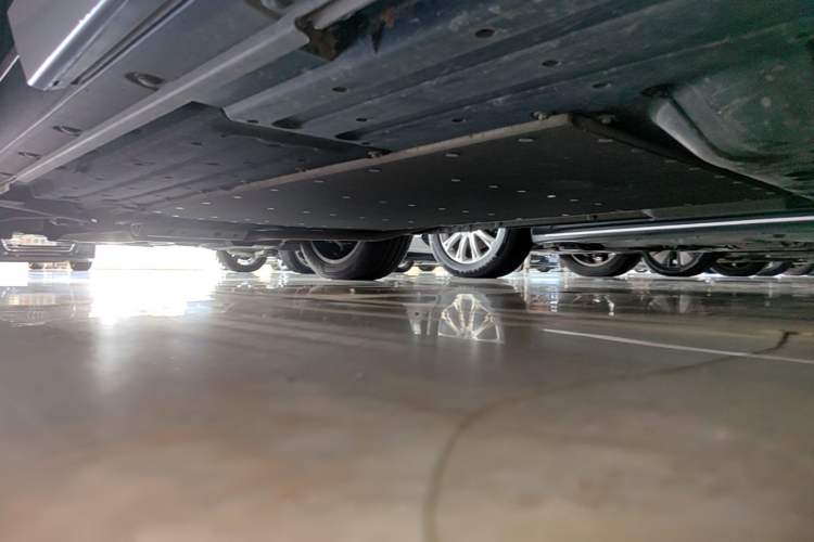 Used Li Auto L8 2023 Pro Model Left Side Sill
