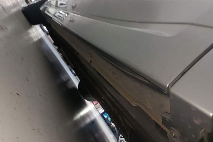 Used Li Auto L8 2023 Pro Model Left Side Sill
