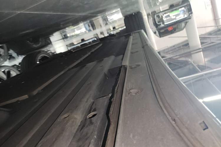 Used Li Auto L8 2023 Pro Model Left Side Sill