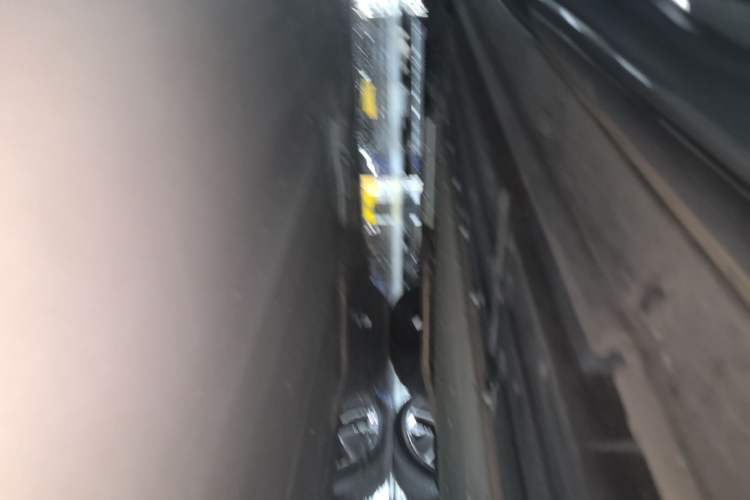 Used Li Auto L8 2023 Pro Model Left Side Sill