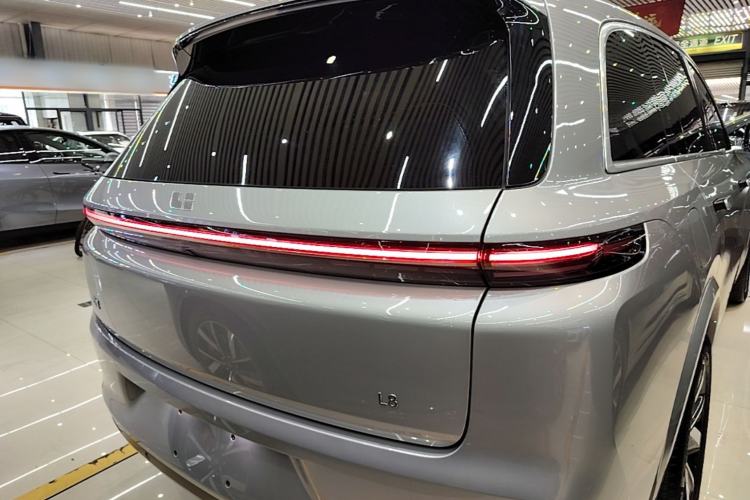 Used Li Auto L8 2023 Pro Model Rear