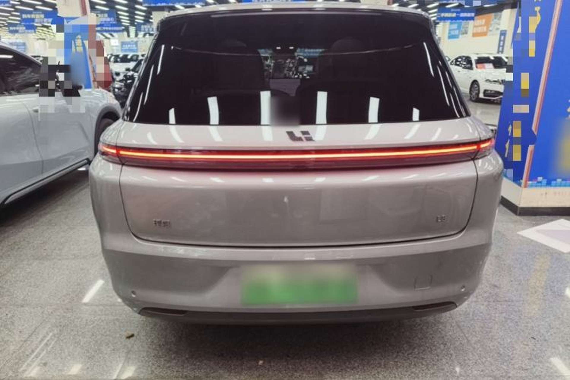 Used Li Auto L8 2023 Pro Model Rear