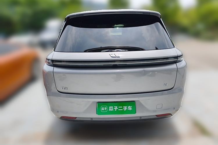 Used Li Auto L8 2023 Pro Model Rear