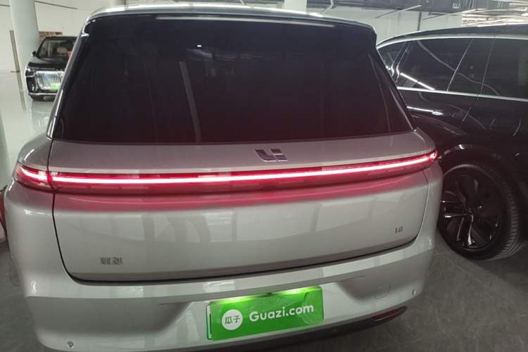 Used Li Auto L8 2023 Pro Model Rear