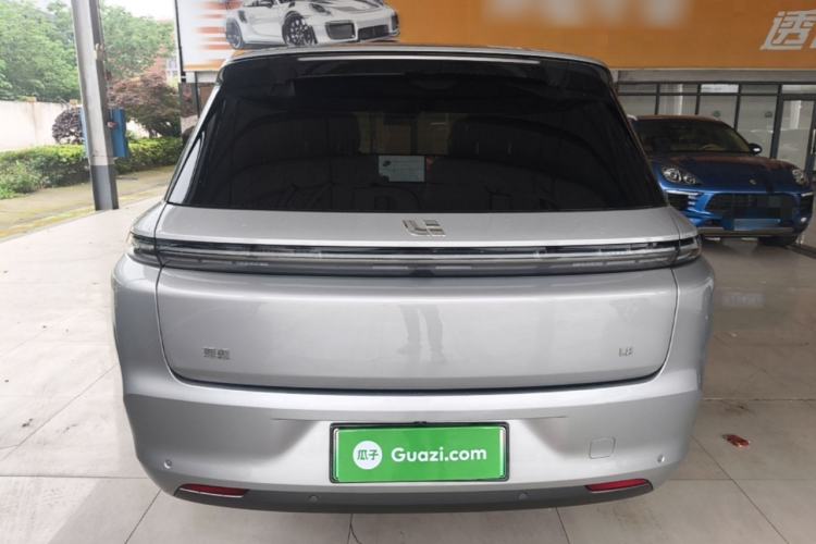 Used Li Auto L8 2023 Pro Model Rear