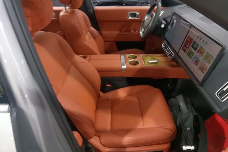 Used Li Auto L8 2023 Air model Right Front Seat