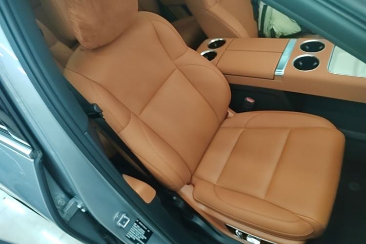 Used Li Auto L8 2023 Pro Model Right Front Seat