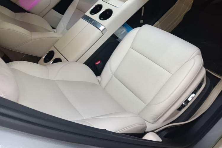 Used Li Auto L8 2023 Max model Right Front Seat