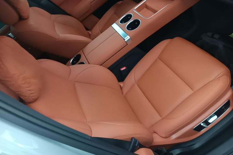 Used Li Auto L8 2023 Max model Right Front Seat