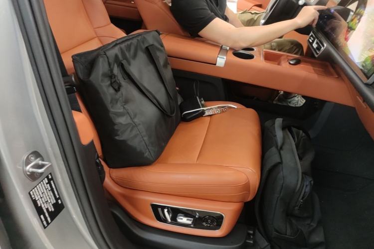 Used Li Auto L8 2023 Air model Right Front Seat