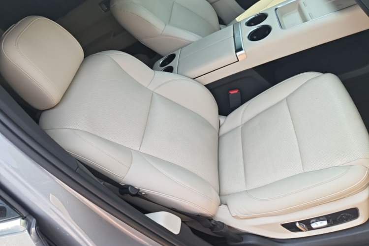 Used Li Auto L8 2023 Pro Model Right Front Seat