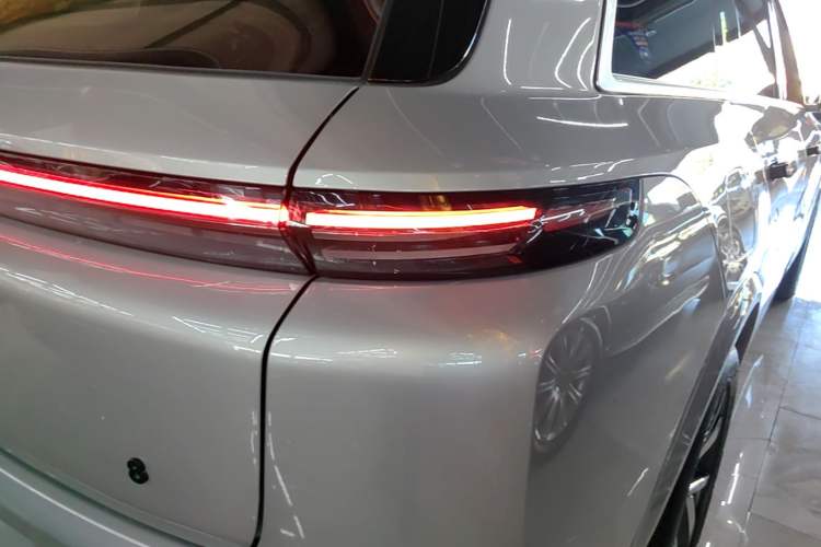 Used Li Auto L8 2023 Pro Model Right Rear Taillight