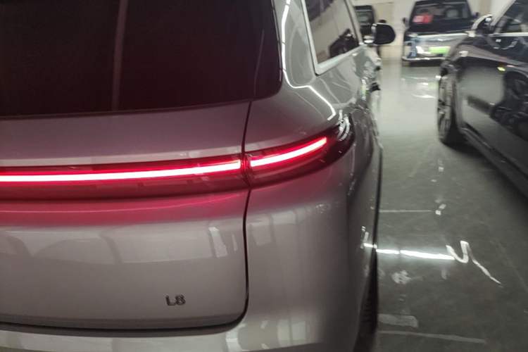 Used Li Auto L8 2023 Pro Model Right Rear Taillight