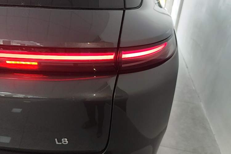 Used Li Auto L8 2023 Pro Model Right Rear Taillight