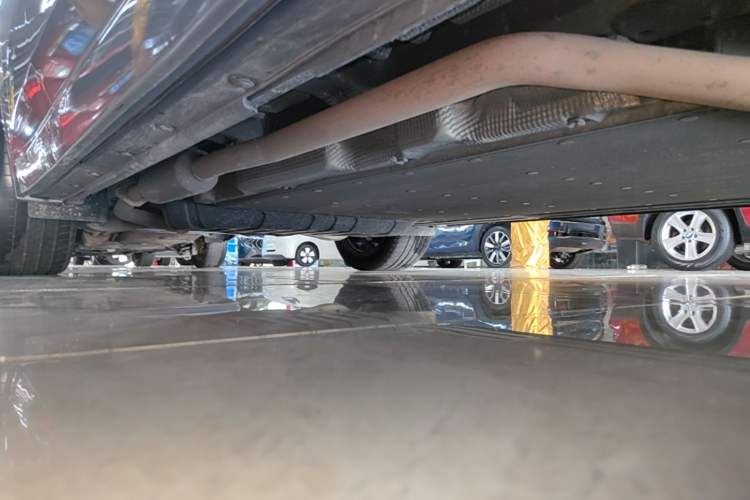 Used Li Auto L8 2023 Pro Model Right Side Sill