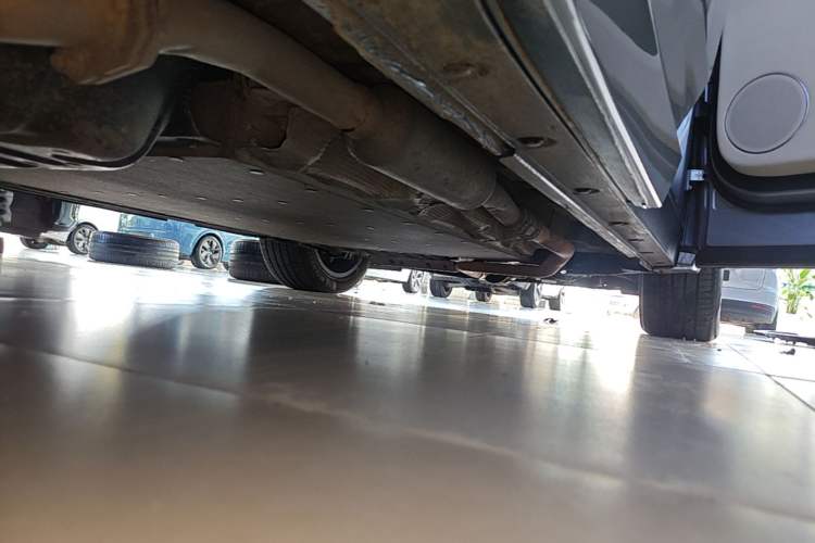 Used Li Auto L8 2023 Pro Model Right Side Sill