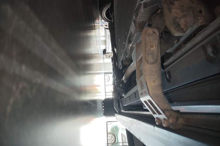Used Li Auto L8 2023 Pro Model Right Side Sill