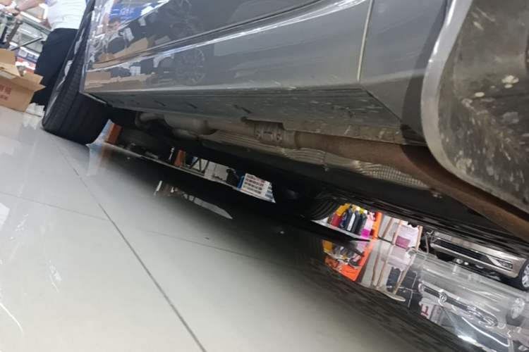 Used Li Auto L8 2023 Max model Right Side Sill