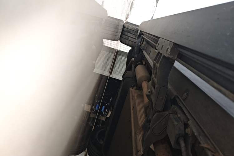 Used Li Auto L8 2023 Pro Model Right Side Sill