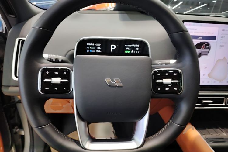 Used Li Auto L8 2023 Pro Model Steering Wheel