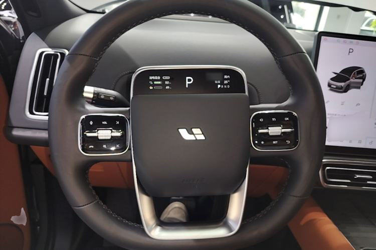 Used Li Auto L8 2023 Pro Model Steering Wheel