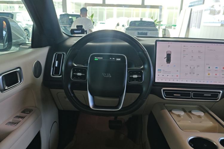 Used Li Auto L8 2023 Pro Model Steering Wheel