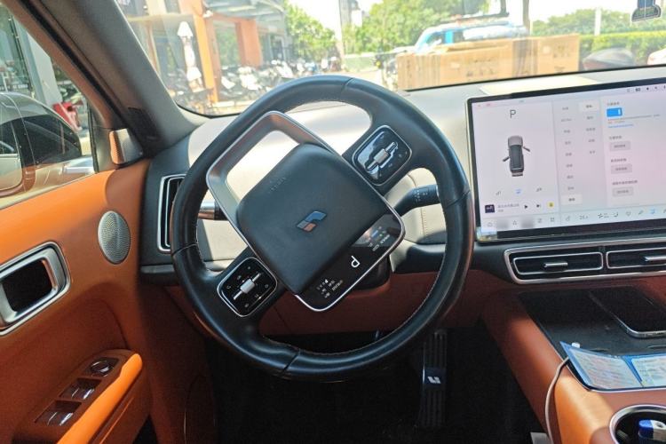 Used Li Auto L8 2023 Pro Model Steering Wheel