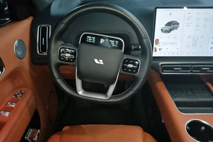 Used Li Auto L8 2023 Pro Model Steering Wheel