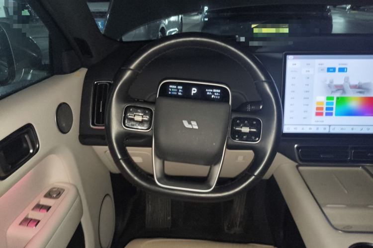 Used Li Auto L8 2023 Pro Model Steering Wheel