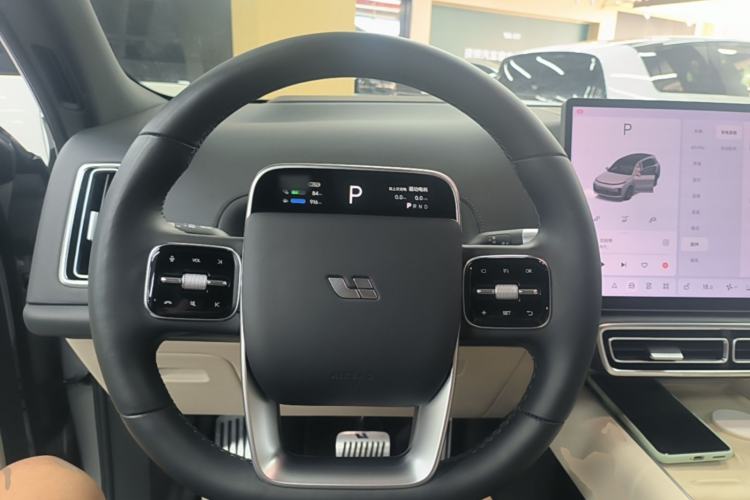 Used Li Auto L8 2023 Pro Model Steering Wheel