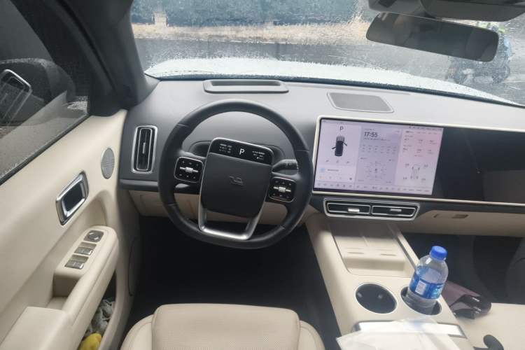 Used Li Auto L8 2023 Max model Steering Wheel