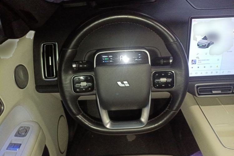 Used Li Auto L8 2023 Pro Model Steering Wheel