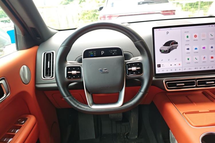 Used Li Auto L8 2023 Pro Model Steering Wheel