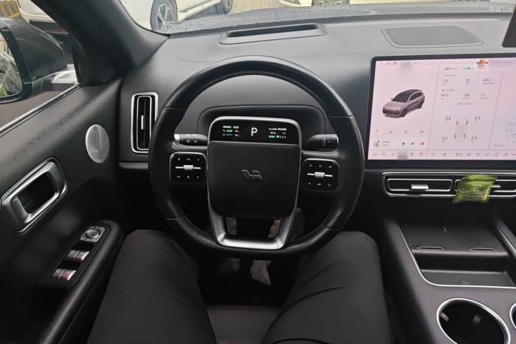 Used Li Auto L8 2023 Pro Model Steering Wheel