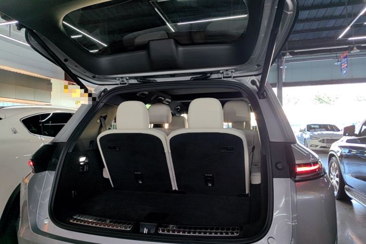 Used Li Auto L8 2023 Pro Model Trunk