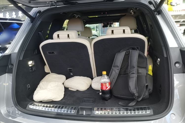 Used Li Auto L8 2023 Pro Model Trunk